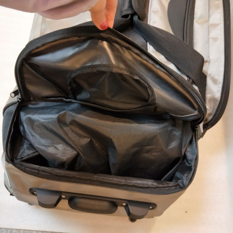 The trolley duffel bags OME manufacturerin China .jpg